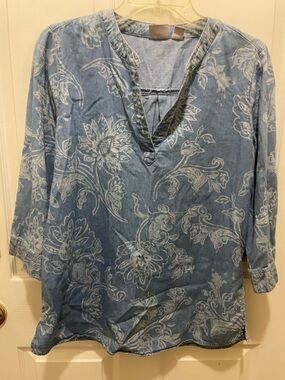 Chico’s Women's Blue Floral V-Neck Tunic Top